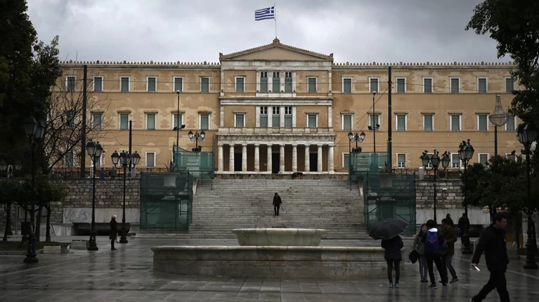 Γρ.Προϋπολογισμού: Δυσμενείς εξελίξεις αν δεν κλείσει άμεσα η αξιολόγηση