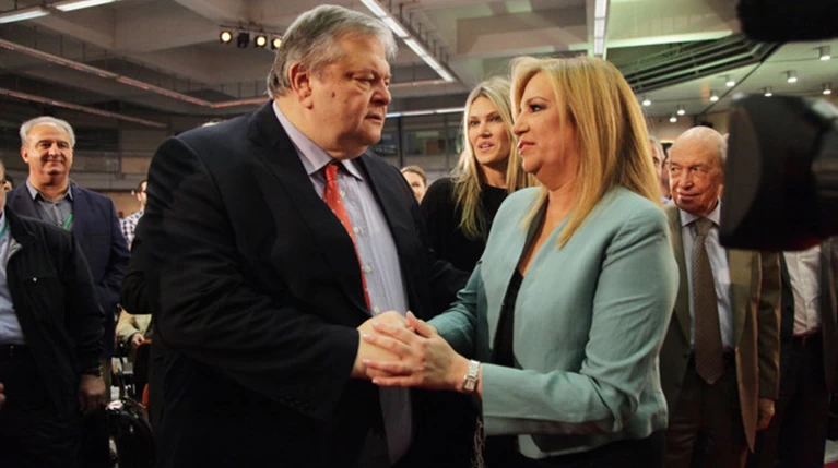 Θερμά συγχαρητήρια και...άνοιγμα της Φώφης στον Ευάγγελο Βενιζέλο