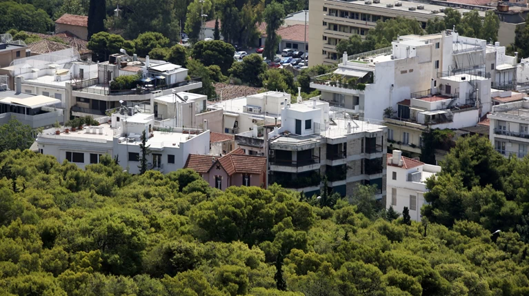 Mαταιώνουν πλειστηριασμούς για μεγαλοϊδιοκτήτες ακινήτων -Νέες καταγγελίες