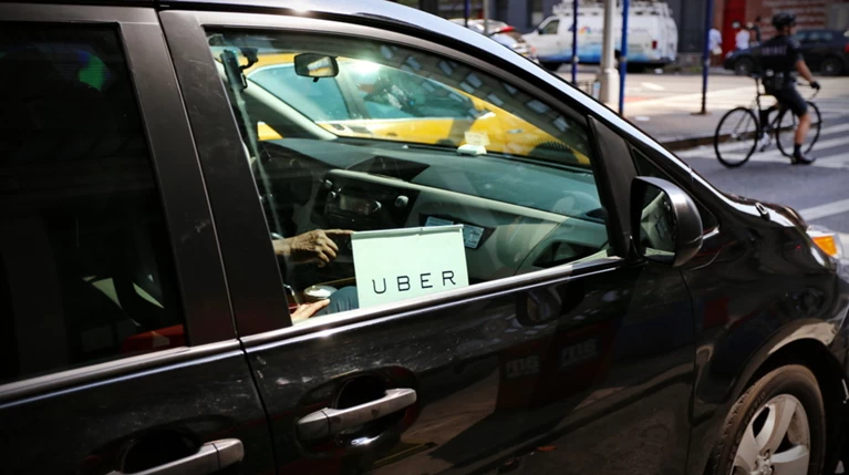 Η Uber προσφεύγει κατά της αφαίρεσης της άδειάς της στο Λονδίνο
