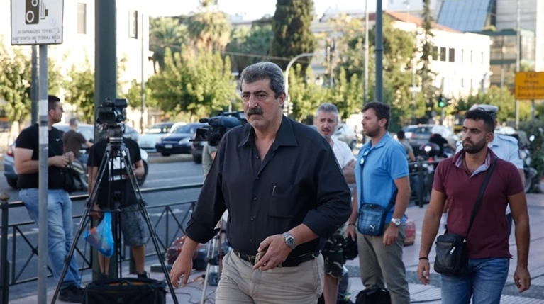 Επίθεση Πολάκη στη Δικαιοσύνη: Πες μου... κυρ εισαγγελέα