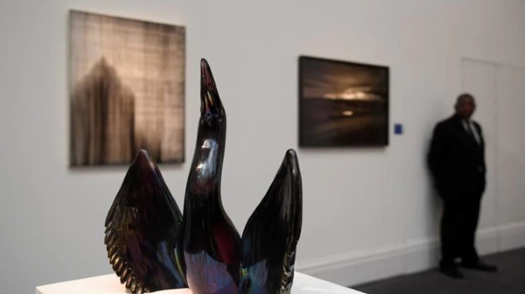 Sotheby's: 2 εκατ. για τους επιζώντες της τραγωδίας του Grenfell Tower