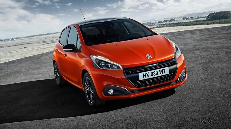 Peugeot 208 με δώρο 3D Navi και κάμερα παρκαρίσματος