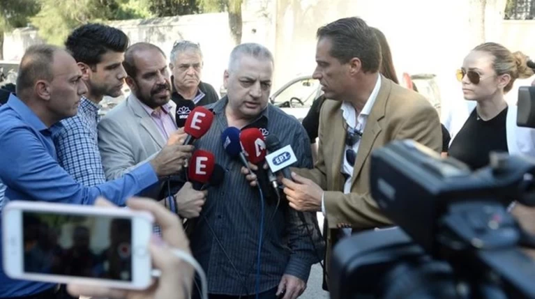 Έγκλημα εφοριακού: Αυτό είναι το άλλοθι του πατέρα της Δώρας