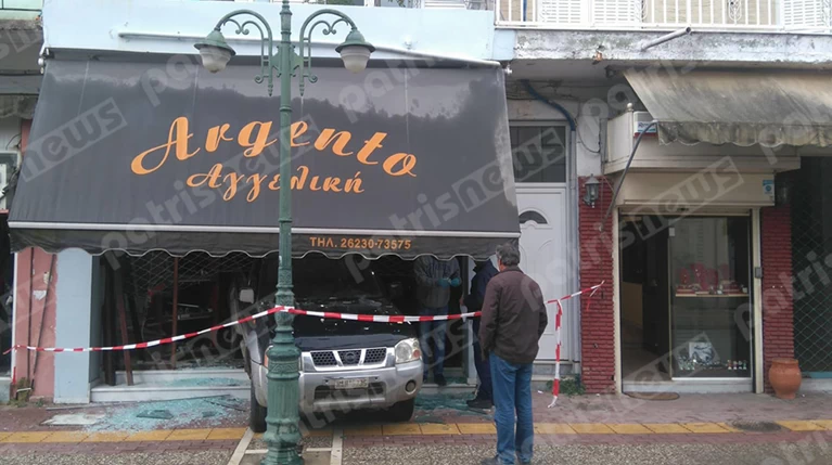 «Μπούκα» με θράσος σε κοσμηματοπωλείο στη Γαστούνη φωτό