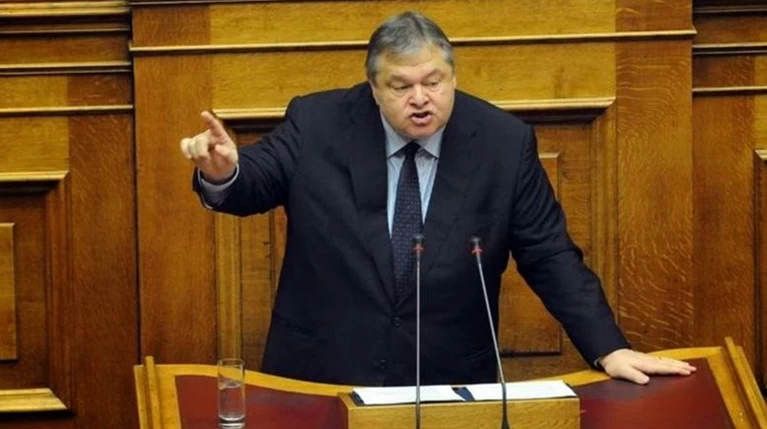 Βενιζέλος για μέρισμα: Ψηφοθηρική αναδιανομή της μιζέριας