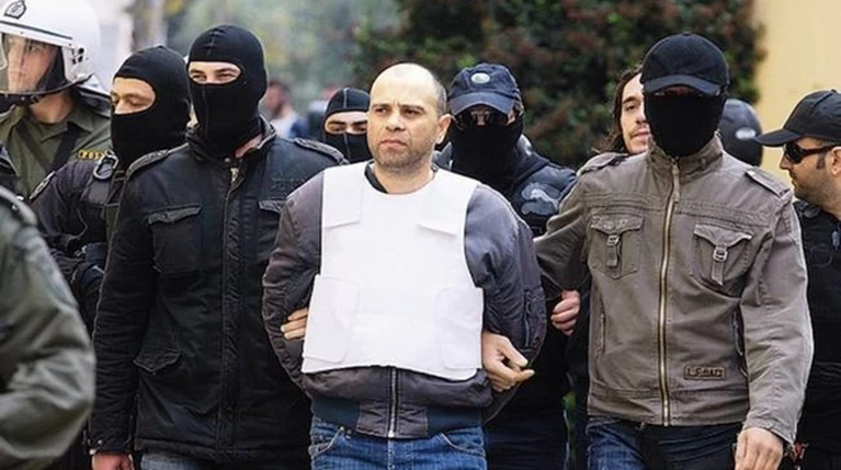 «Εμφύλιο» δείχνει η επιστολή Μαζιώτη-Ρούπα