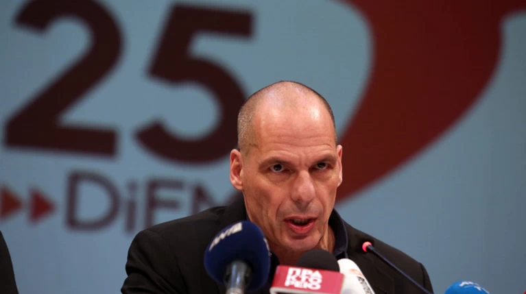 Το πολιτικό πρόγραμμα του ΜέΡΑ25 παρουσίασε ο Βαρουφάκης