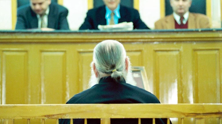 Το "θαύμα" των Φαρσάλων: "πέταξαν" 3,8 εκατ. - Άρχισε η δίκη