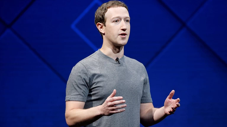 Παραδοχή Ζούκερμπεργκ: Το Facebook θα χρειαστεί «μερικά χρόνια» για να...