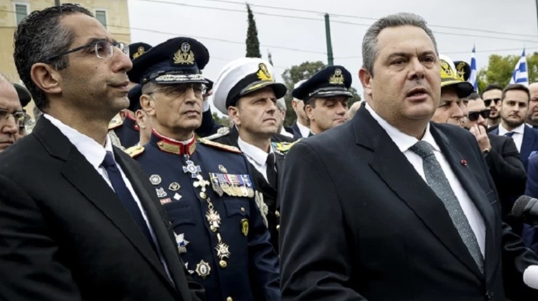 Ευχές Καμμένου με νέα αναφορά στην "ομηρία" των στρατιωτικών