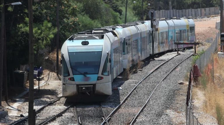Τετράωρη στάση εργασίας των σιδηροδρομικών την Πέμπτη