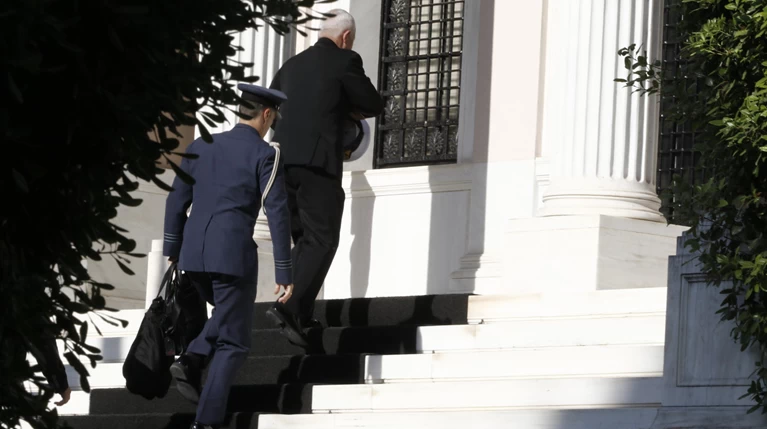 Σε εξέλιξη το ΚΥΣΕΑ - Αποφάσεις για F-16 και φρεγάτες