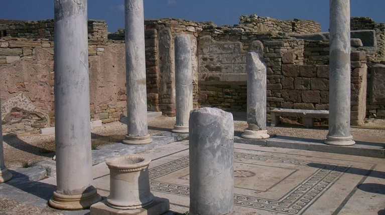 Μια όπερα στη Δήλο στο φως της ημέρας