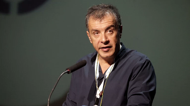 Θεοδωράκης: Κάποια προβλήματα πρέπει να τα λύσουμε σήμερα
