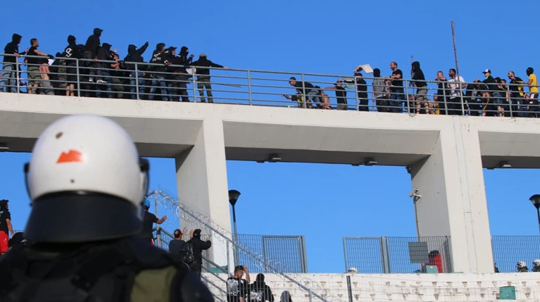 Καταφτάνουν οπαδοί της Παρτιζάν στο ΟΑΚΑ για τον τελικό ΑΕΚ - ΠΑΟΚ;