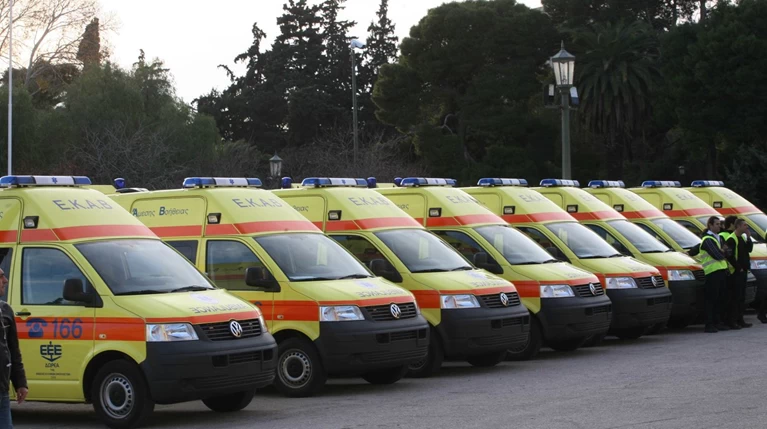 ΑΣΕΠ 5Κ/2018: Η προκήρυξη για 37 μόνιμες θέσεις στο ΕΚΑΒ