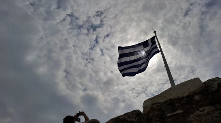 Handelsblatt: H Eλλάδα σε αυστηρή επιτήρηση ως το 2050