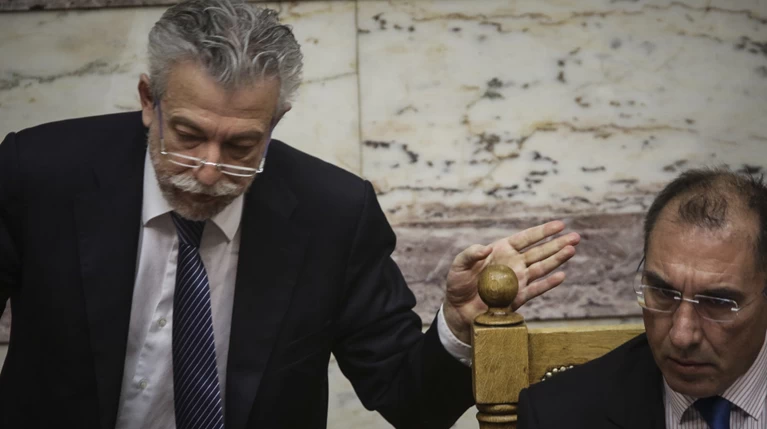 Κόντρα στη Βουλή για τη Δικαιοσύνη: Αντιπαράθεση Κοντονή με τη ΔΗΣΥ
