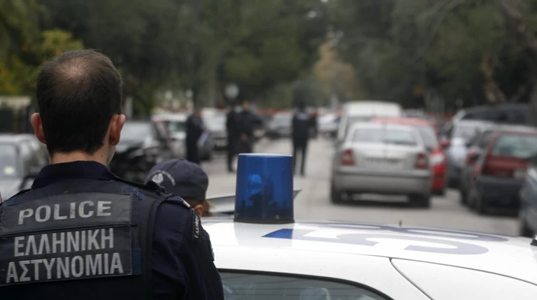 Επιχείρηση της ΕΛΑΣ στην πλατεία Εξαρχείων - Πέντε συλλήψεις