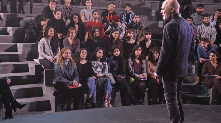 Ξεκινά το Τμήμα Σκηνοθεσίας στη Δραματική Σχολή του Εθνικού