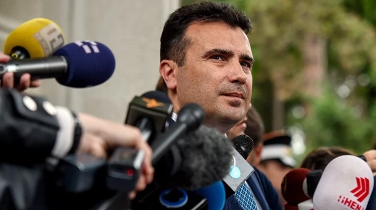 Κυβέρνηση πΓΔΜ σε Ιβάνοφ: «Αντί να παρεμποδίζει, καλύτερα να απομονωθεί»