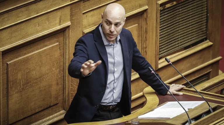 Αμυράς: Αν η συμφωνία μείνει έτσι, πρέπει να καταψηφιστεί