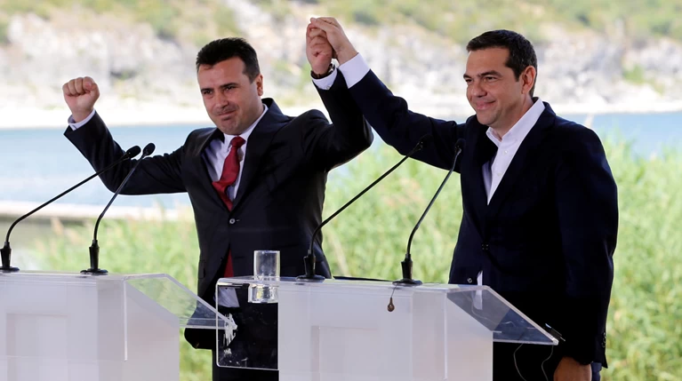 Συμφωνία των Πρεσπών: Τα χρονοδιαγράμματα και οι πρώτες αλλαγές
