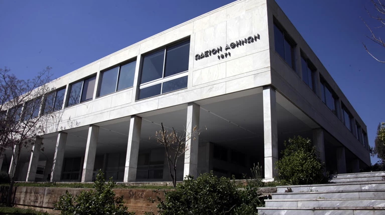 Ανοίγει τις πύλες της για το κοινό η Αrt Athina: Σήμερα το talk του TheTOC