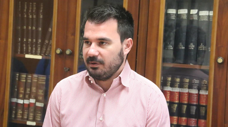 Παπαμιμίκος: Τα εθνικά θέματα δεν κρίνονται με όρους πλειοδοσίας-μειοδοσίας