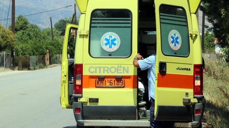 Λαμία: 40χρονος πατέρας κρεμάστηκε σε φορτηγό
