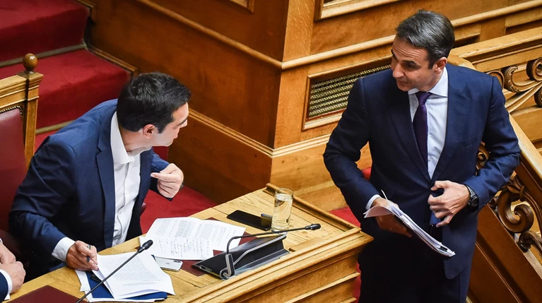 Κόντρα ΣΥΡΙΖΑ - ΝΔ με φόντο την ημερομηνία των εκλογών