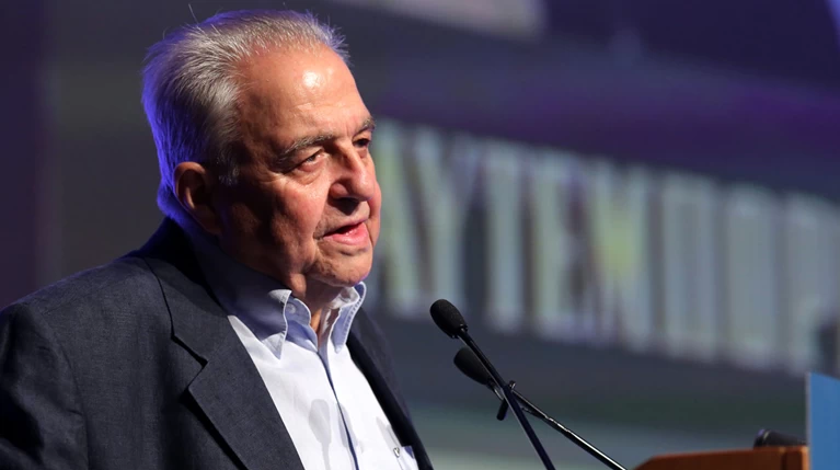 Φλαμπουράρης: «Εξαντλήσαμε τα περιθώρια πριν προχωρήσουμε στις απελάσεις»