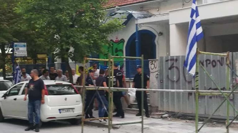 Εντονες αποδοκιμασίες κατά Πιτσιόρλα στη Λάρισα
