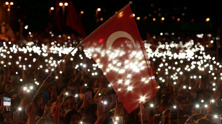 Στη φυλακή Τούρκος μπλόγκερ ως υποστηρικτής του Γκιουλέν
