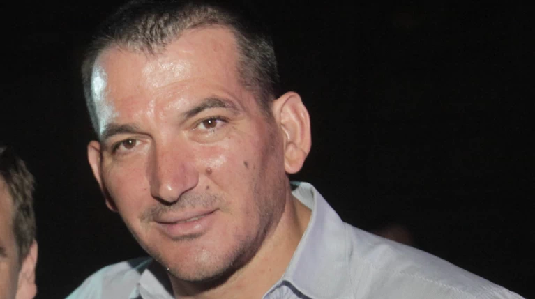 Η πρώτη φωτογραφία Πύρρου με την κόρη του μετά τον θάνατο της συζύγου του