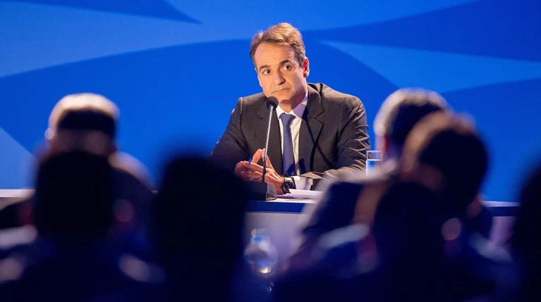 Σύσκεψη στη ΝΔ για τις φονικές πυρκαγιές της Αττικής