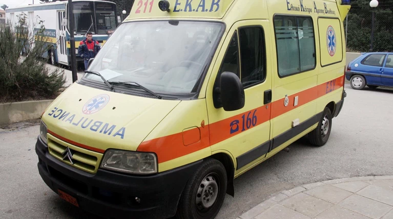 Τραγωδία: Έκανε όπισθεν και σκότωσε τη γυναίκα του