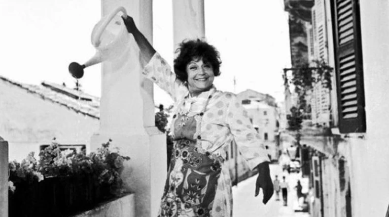Ρένα Βλαχοπούλου: Η απίστευτη τιμή που πουλήθηκε το σπίτι της στη Κέρκυρα