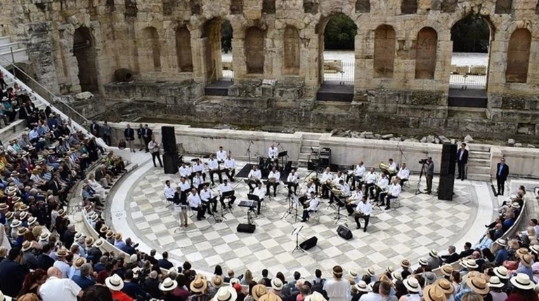 Ηρώδειο:Συναυλία αλληλεγγύης σε πυρόπληκτους, αφιερωμένη στον Μ.Ελευθερίου