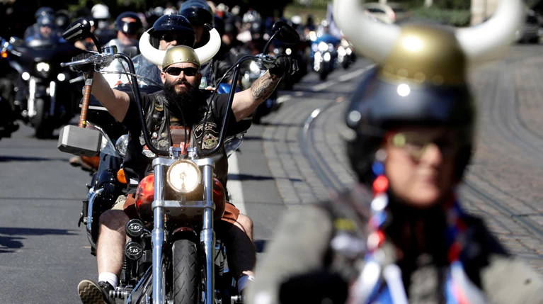 Γιατί ο Τραμπ επιτίθεται στην Harley-Davidson;