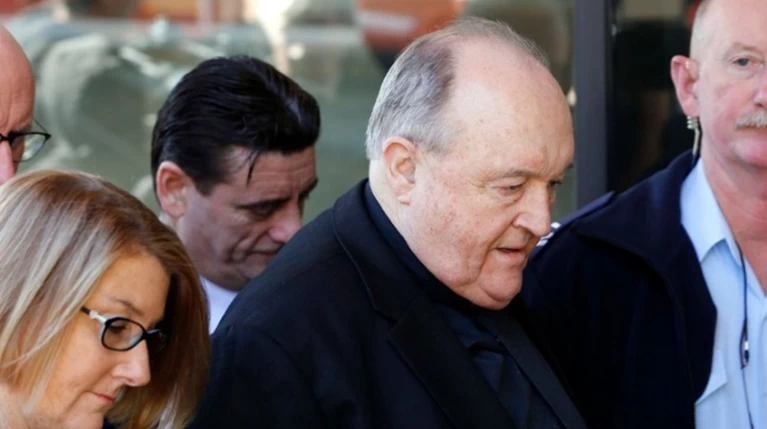 Στα «μαλακά» για τα σεξουαλικά σκάνδαλα ο πρώην αρχιεπίσκοπος Αυστραλίας