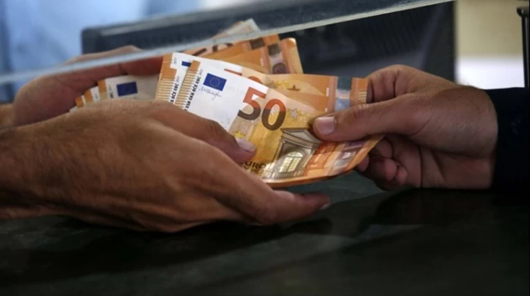 Εταιρία “μαϊμού” υποσχόταν χαμηλότοκα δάνεια σε επιχειρηματίες στα Χανιά