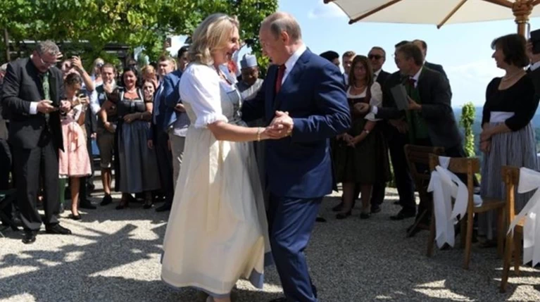 Πούτιν: Η επίσκεψη μου στην Αυστρία ήταν καθαρά ιδιωτική