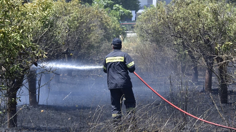 Σε ύφεση το πύρινο μέτωπο στην Κρήτη