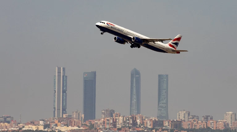 Η British Airways ανακοίνωσε ότι σταματά τις πτήσεις προς το Ιράν