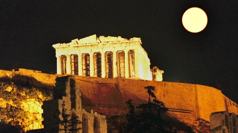 Προτάσεις: Μοναδική πανσέληνος του Αυγούστου... μετά μουσικής
