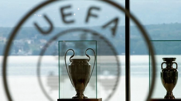 Champions League 4Χ4: Ένας αγώνας... απόσταση από τους ομίλους της δόξας