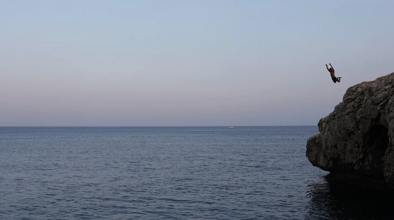 Αλματώδεις αγορές ακινήτων από Ρώσους σε Κύπρο και Μάλτα