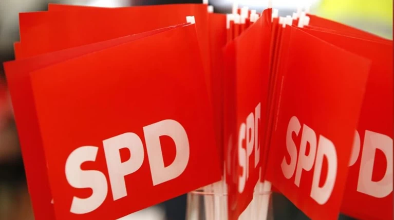 Deutsche Welle: Στις αριστερές του ρίζες επιστρέφει το SPD